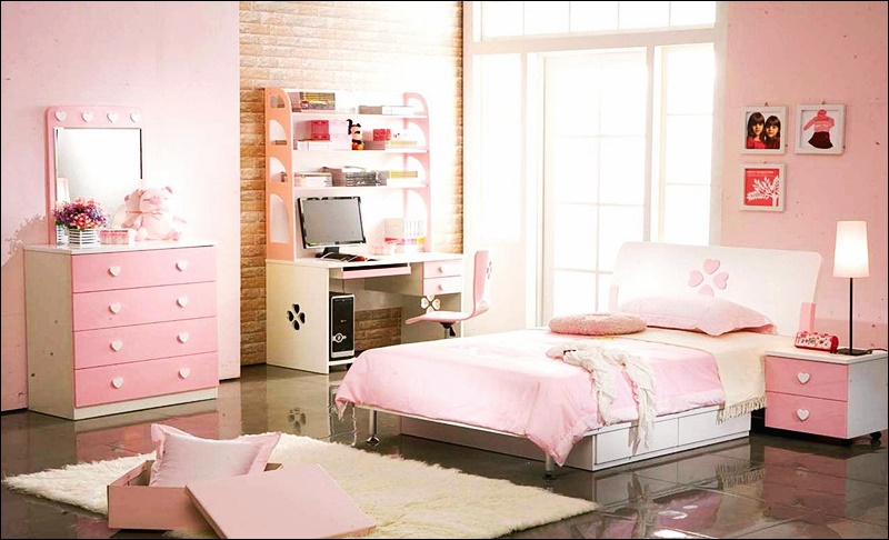 Lovely Teenage Girl Room Ideas in Pink