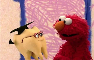 Elmo interviews with wisdom tooth. Sesame Street Elmo's World Teeth Interview