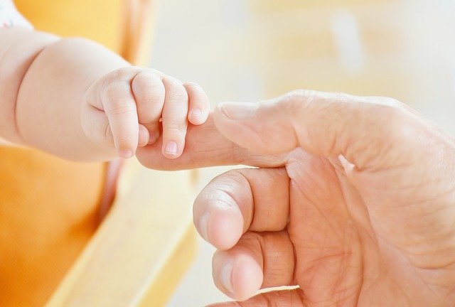 My baby doesn't laugh, what should I do? Reasons Your Baby Won't Laugh and Is Unhappy - SleepBaby.org