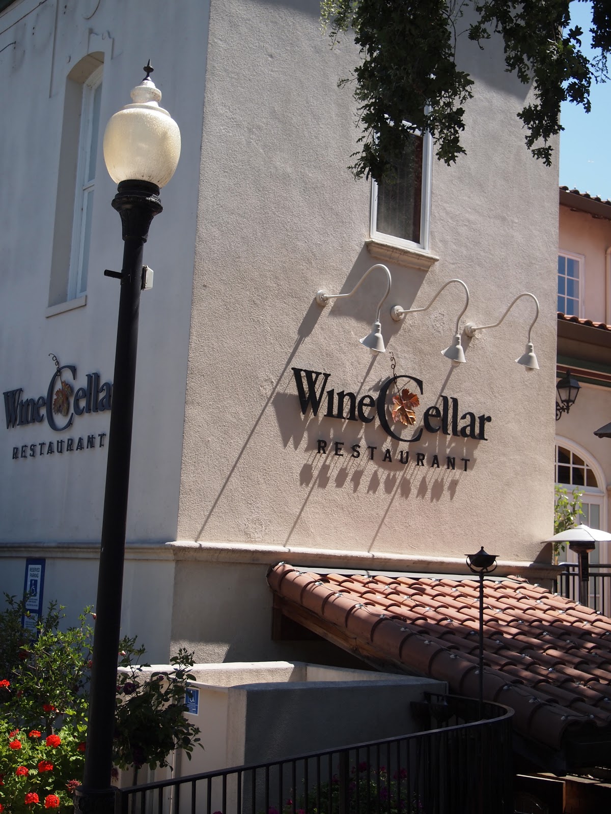 Los Gatos Wine Cellar