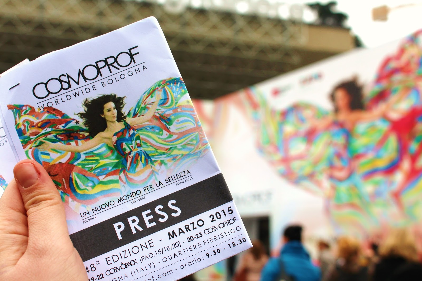 http://www.cosmoprof.it/