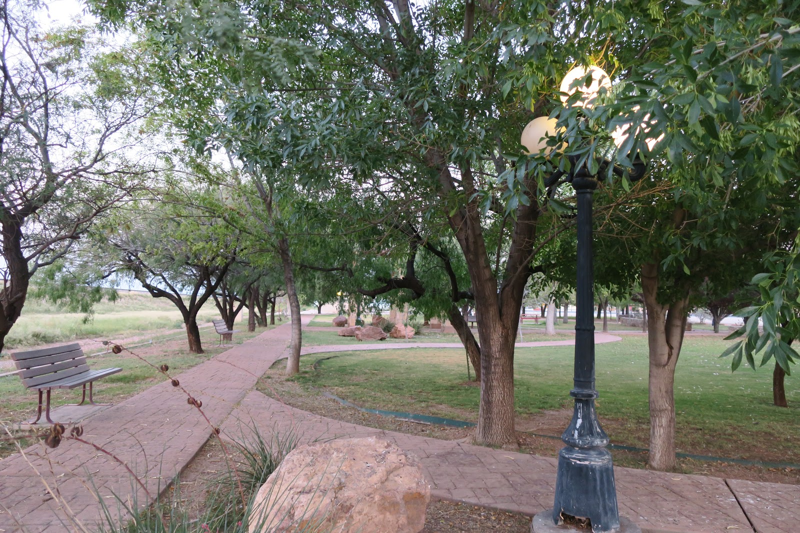 Living Rootless Van Horn, Texas On the Way to Big Bend National Park