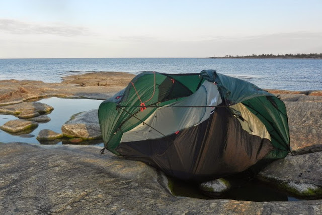 Tälta på klippor