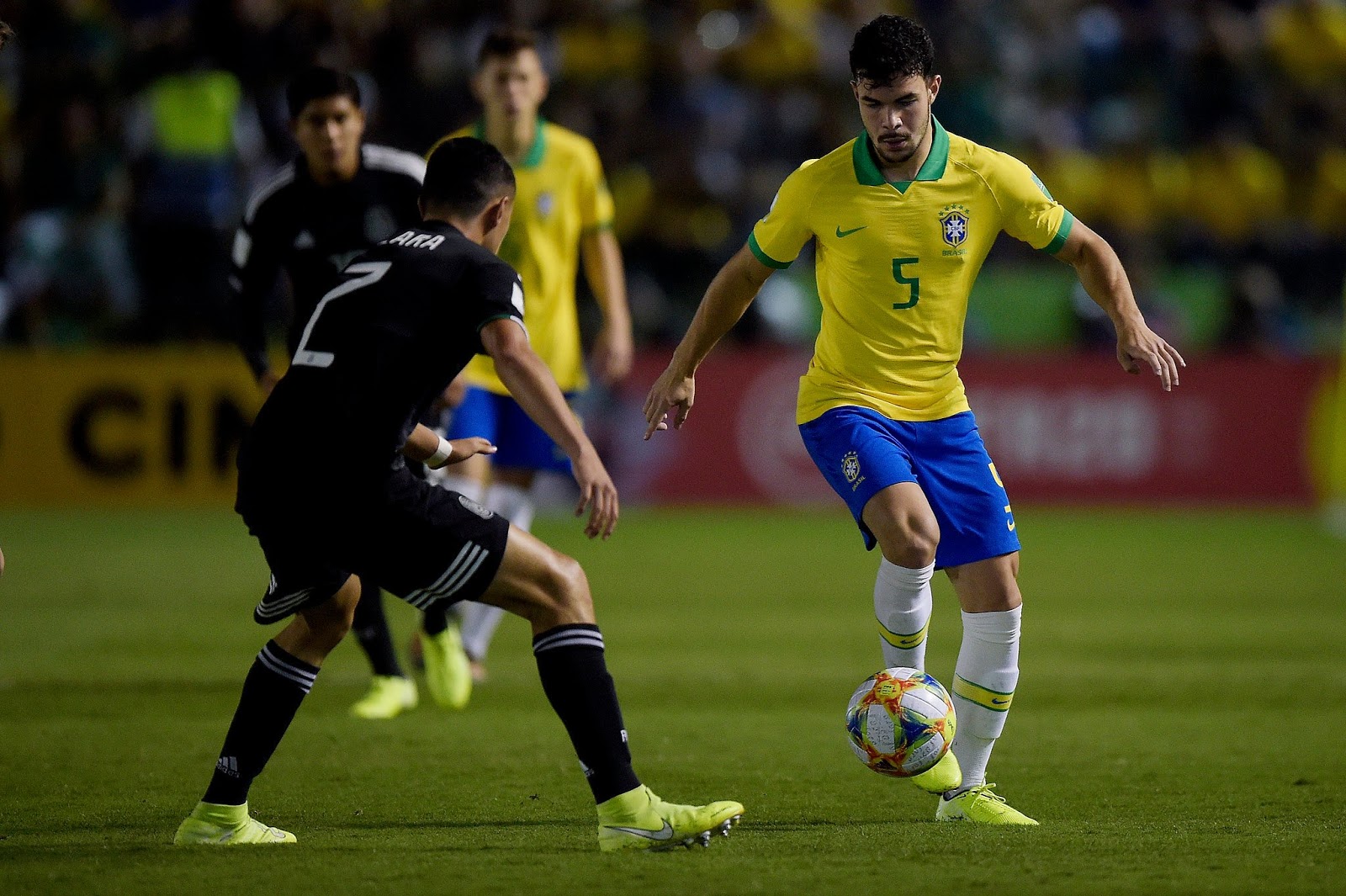 Mundial Sub-17: Branco defende o Brasil na décima Copa do Mundo após zerar  o game na base, mundial sub-17