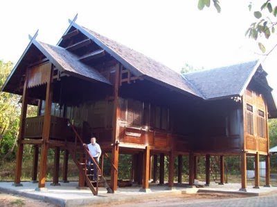 Ciaooo Rumah Adat Sulawesi Selatan