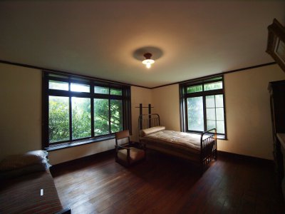 もしあなたの家にゲーム・オブ・スローンズ風の装飾が施されていたらどうでしょうか?