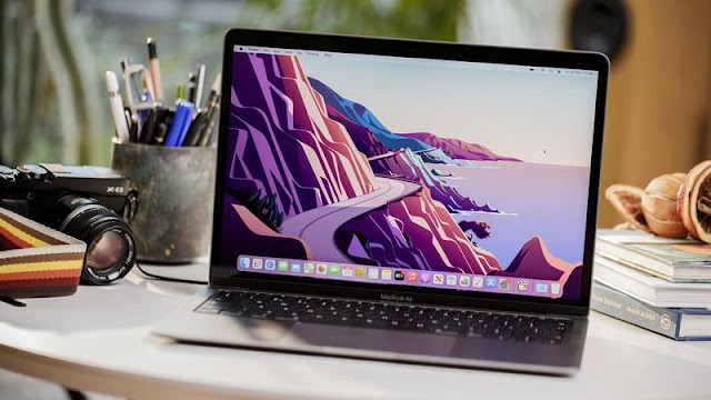Apple MacBook Air M1 (2020) Review