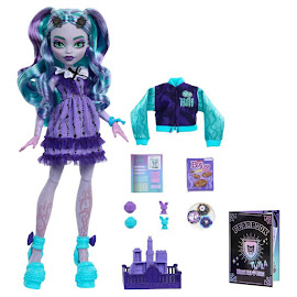 Monster High Twyla Fearbook Doll
