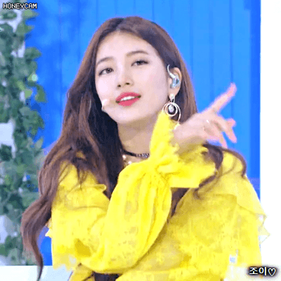 심장폭행하는 수지 | 인스티즈