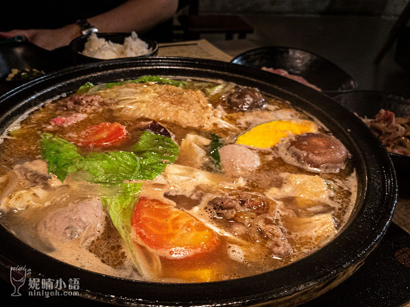 【東門永康街美食】輝哥石頭火鍋。最有特色的台灣味石頭火鍋