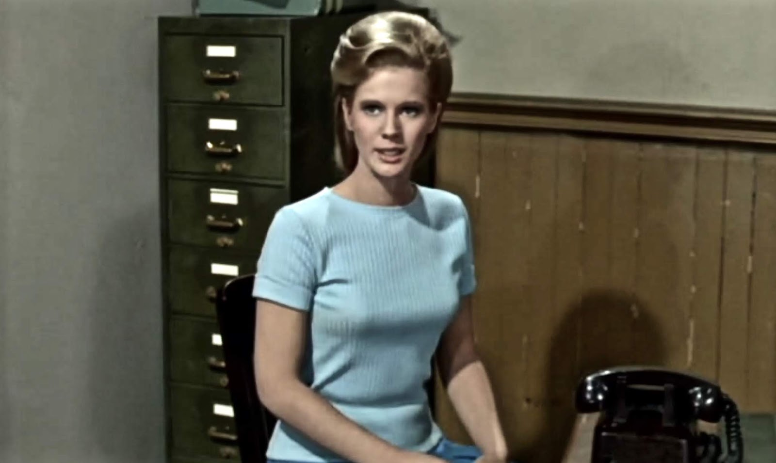 MIMSY FARMER 'HOT RODS TO HELL' TO 'RIOT ON SUNSET STRIP&apo...