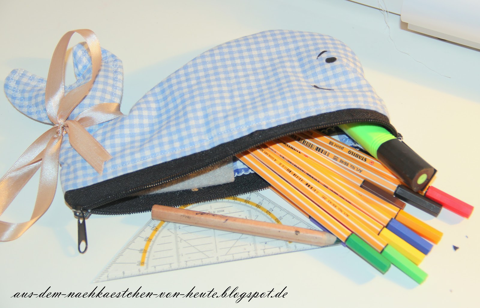 Whale Shark Pencil Case Zipper Pouch Tutorial & Pattern