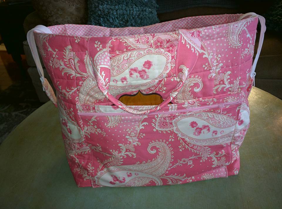 She's just a girl who creates... My Quilters Bee Bag and Box Loom Bags