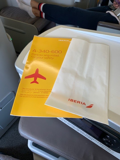 IBERIA SAFETY CARD A-340/600 