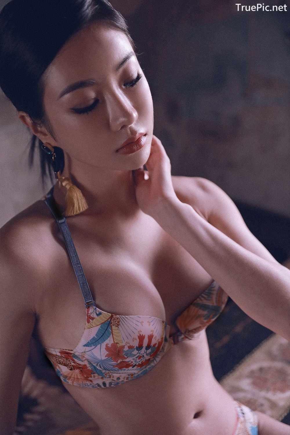 Image Korean Fashion Model - An Seo Rin - Floral Lingerie - TruePic.net - Picture-11