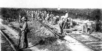 Construcción de la vía férrea en Cuba