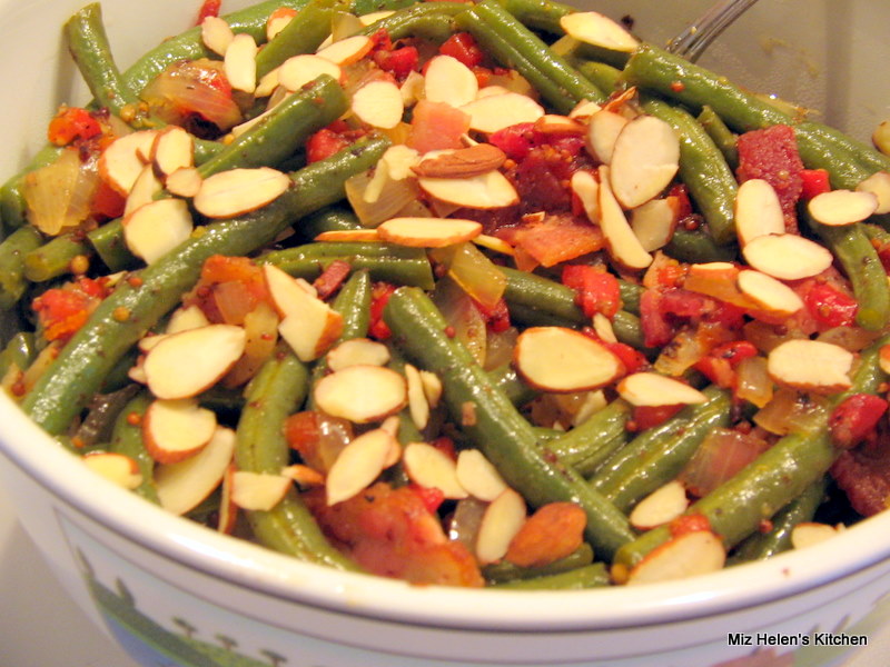 Green Beans with Onion and Bacon Vinaigrette