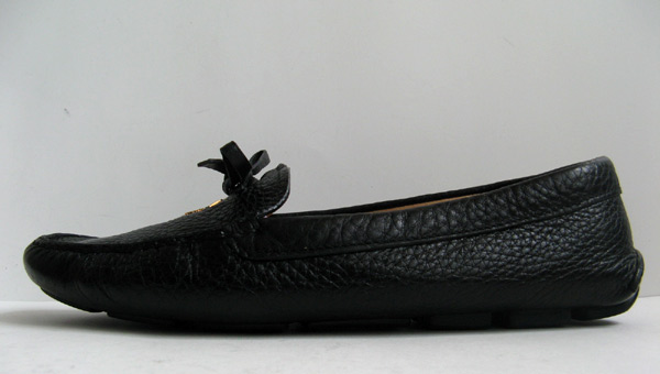 PRADA BLACK LEATHER LOGO DRIVER SHOES WOMENS SIZE 8