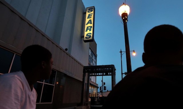 Chicago's last Sears to close for good Sunday