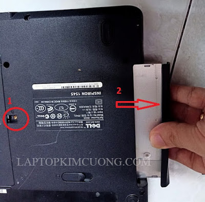 Tháo DVD ra khỏi laptop