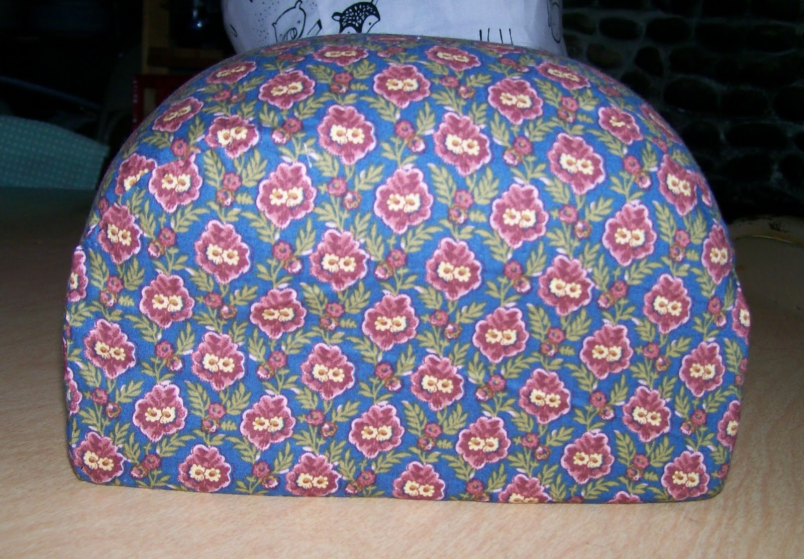 A Brick Pincushion Beth's Bobbins