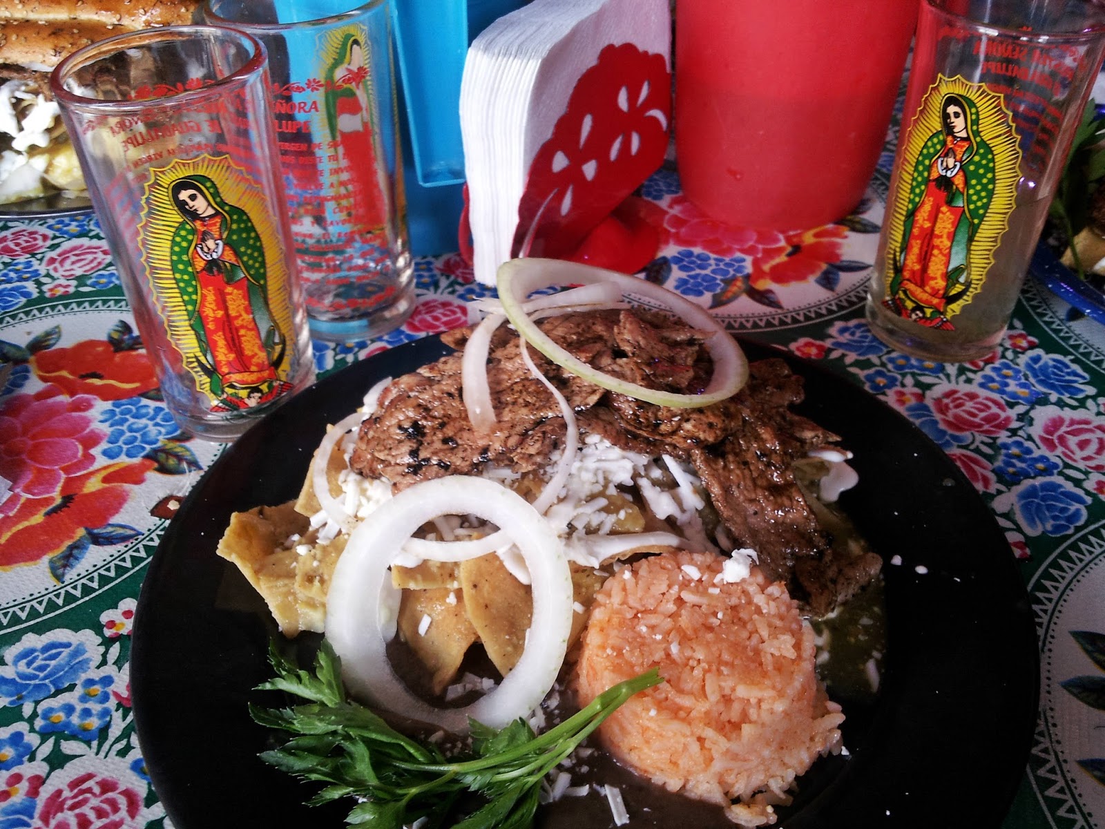 El dadaista gastronómico Chilakillers comer o morir