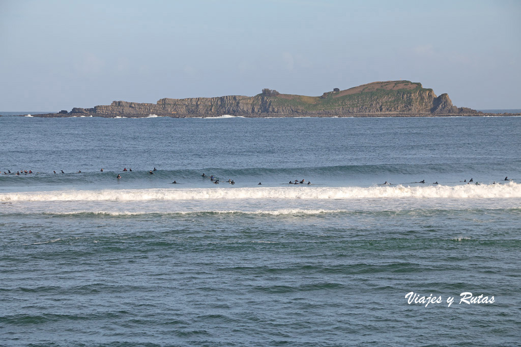 Surf y la isla de Ízaro