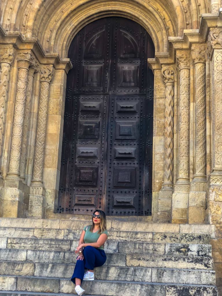 Passeio em Coimbra, visita na vinícola Sandeman e passeio de barco em Porto, Portugal Passeio em Coimbra, visita na vinícola Sandeman e passeio de barco em Porto, Portugal