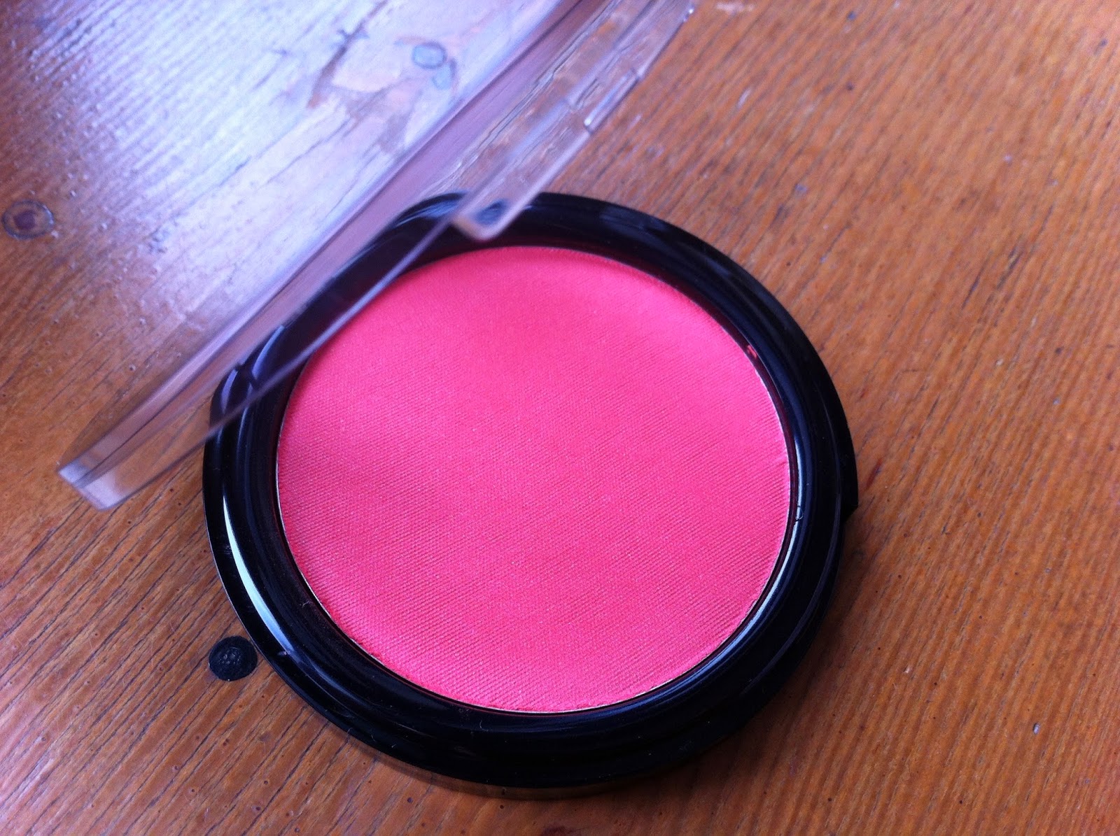 astra blush expert mat effect