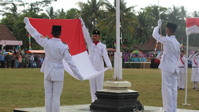 Upacara Peringatan Hari Ulang Tahun Kemedekaan Republik Indonesia ke 74 di Lapangan Widoro Berlangsung Lancar