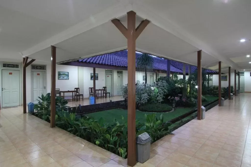 Review Hotel Besar Purwokerto Kabupaten Banyumas Jawa Tengah