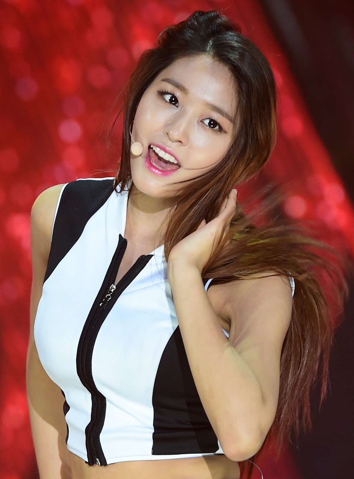 Is AOA's Seolhyun Overrated?