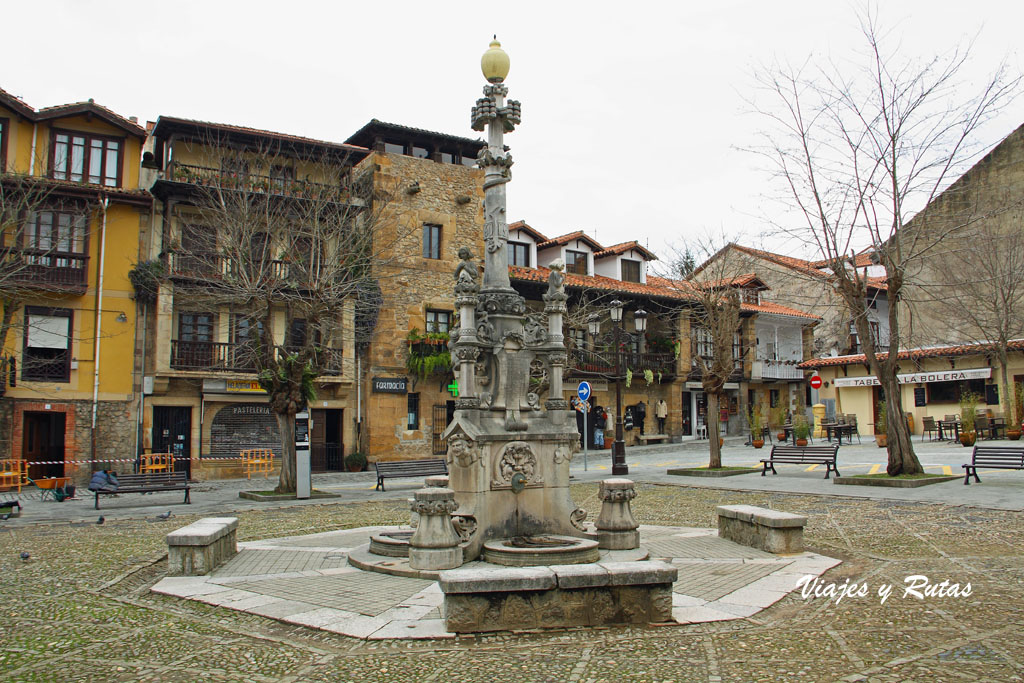 Fuente de los tres caños de Comillas