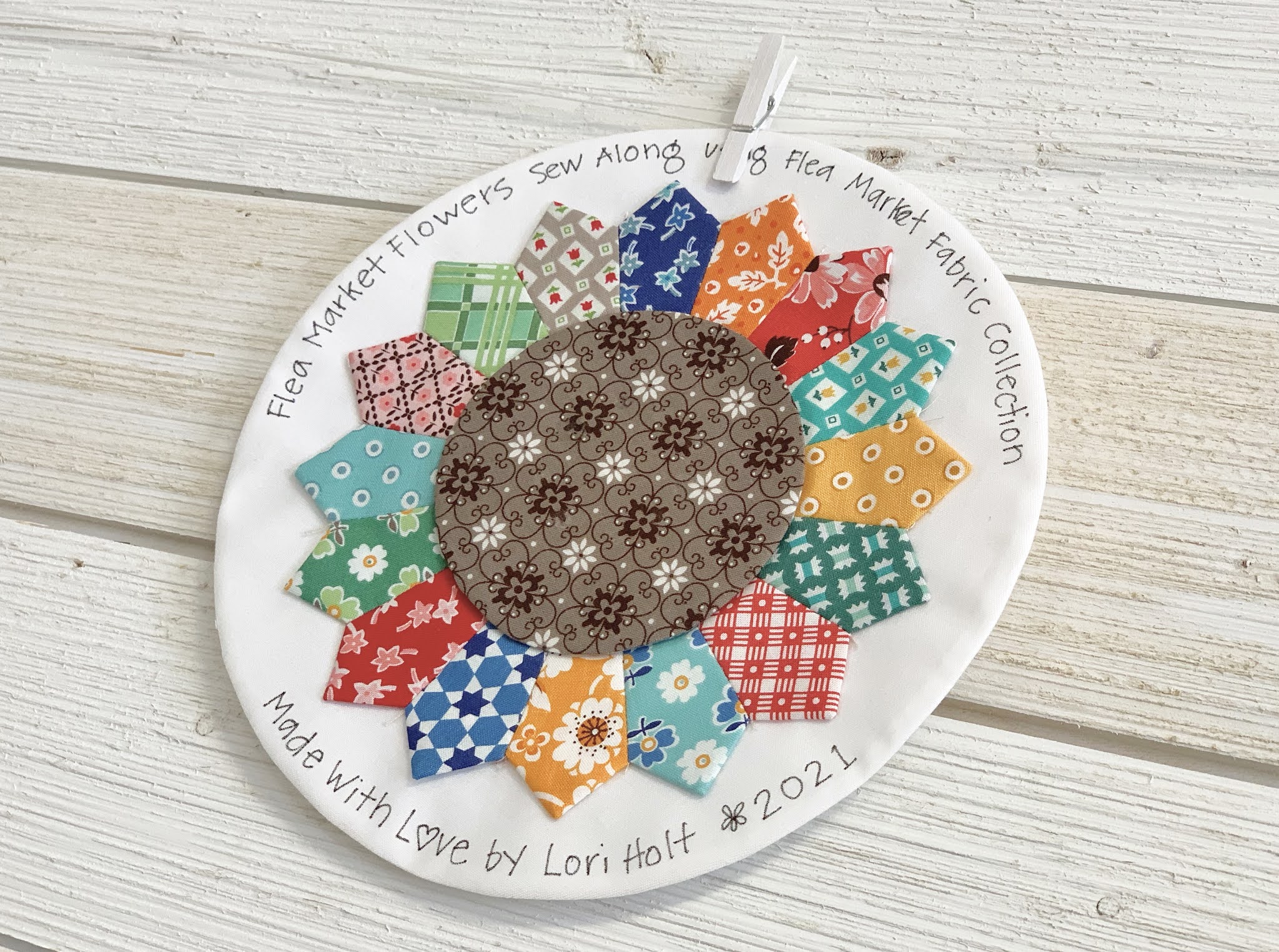 Bee In My Flea Market Flowers sew Along Week Nine Quilt