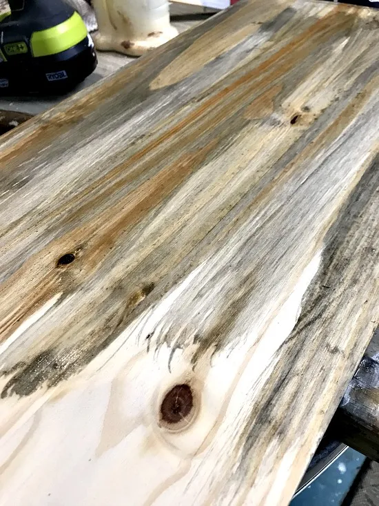 pine board diy stained tray