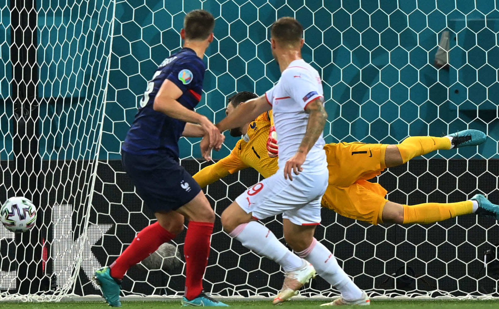 France vs switzerland head to head