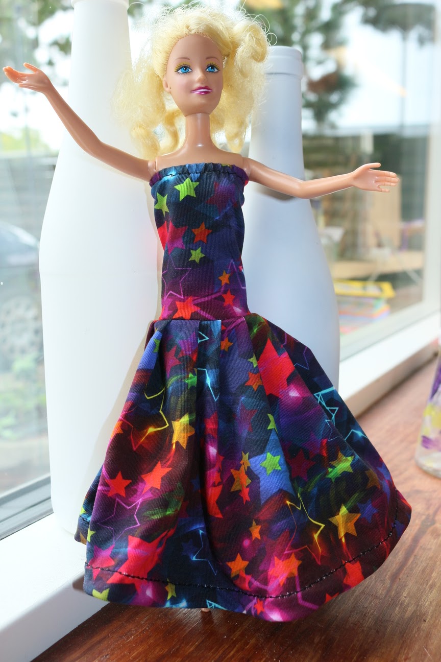 Krea Krumspring: Barbie måned - kjole 12 og DIY