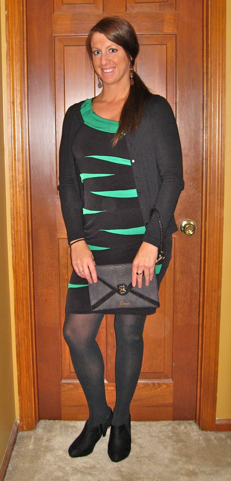 Ask Away Blog: Outfit of the Day: Elegant Green and Black