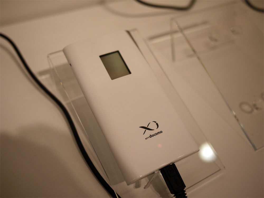NTTドコモ、LTEサービス「Xi(クロッシィ)」対応モバイルWiFiルーター2製品を発表。BF01CとL09C GAPSIS