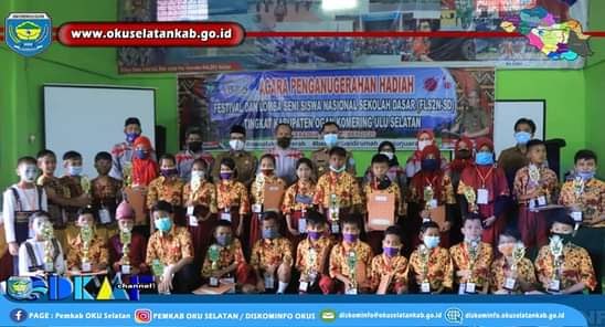 Dinas Pendidikan Kabupaten Oku Selatan Berikan Penghargaan Terhadap Pemenang Ksn Sd Dan Fls2n Sd Tahun 2020 Sinar Sumatera