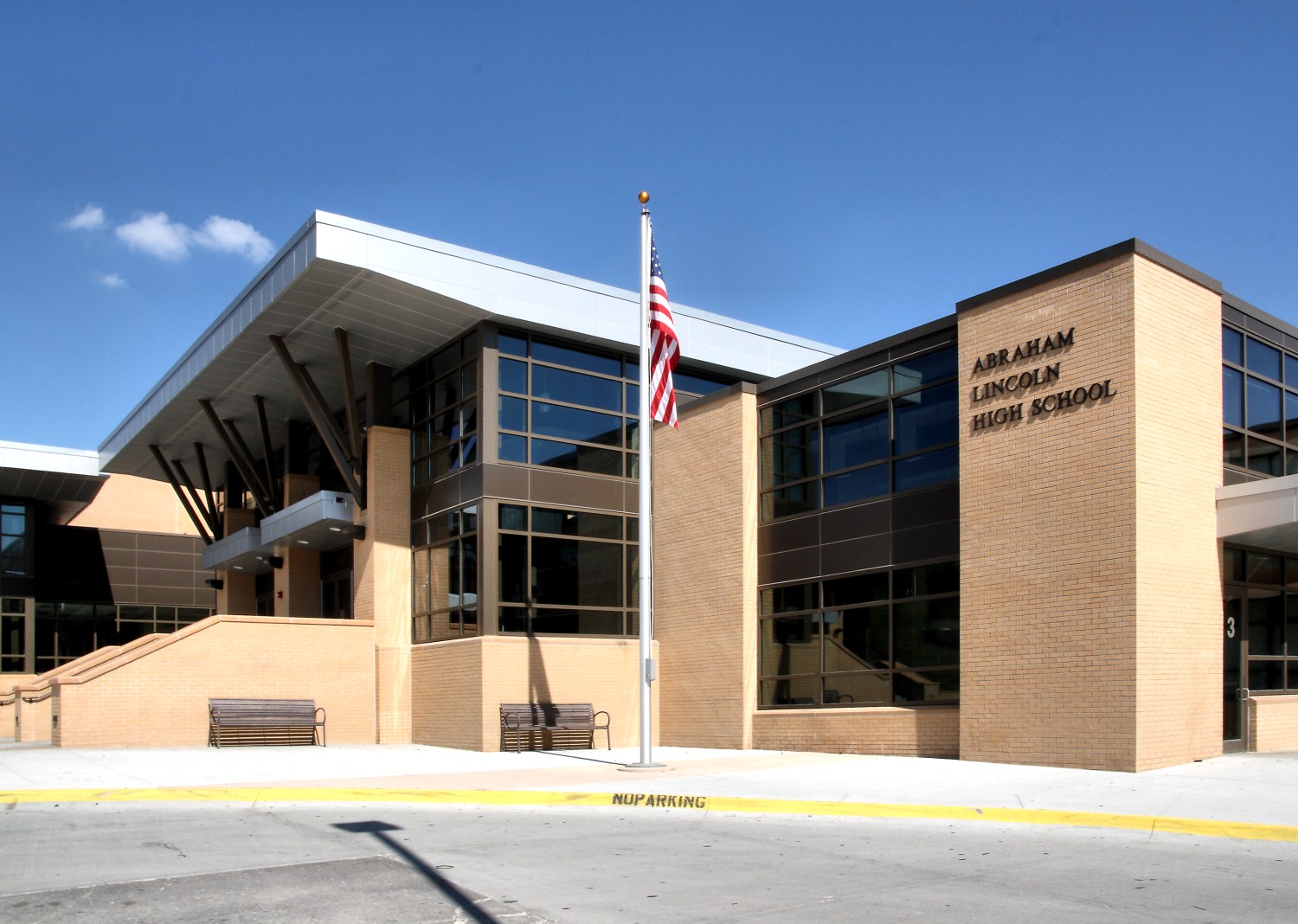 Picture Best THE MOST DANGEROUS SCHOOLS IN AMERICA