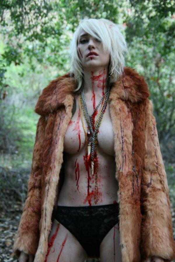 Zombie Nude Babes 3
