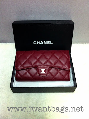 chanel caviar fold tri wallet classic