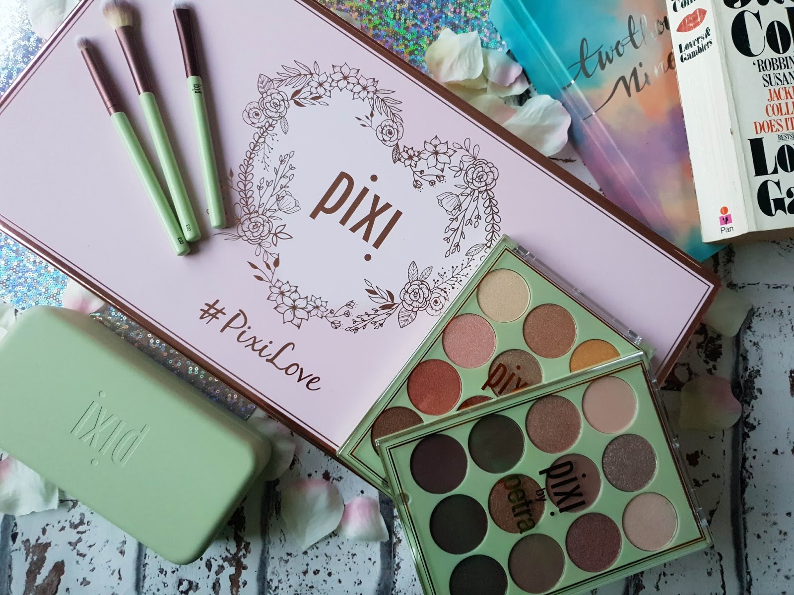 Pixi Beauty Eye Reflections Shadow Palettes | Review