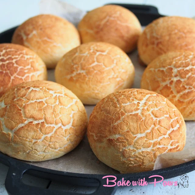 Sourdough Tiger Bread Rolls (Dutch Crunch)