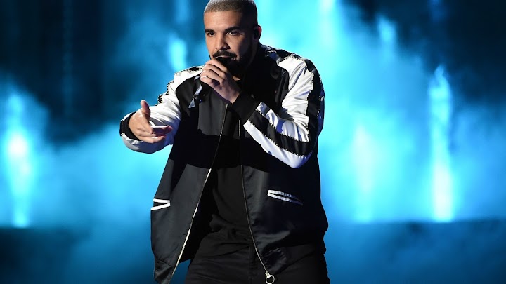 Drake Stylish Wallpaper