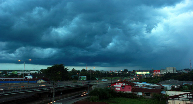 Angin muson timur di indonesia menyebabkan terjadinya musim