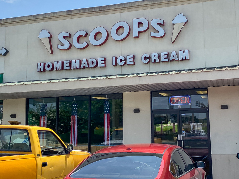 Tales of the Flowers Scoops Ice Cream shop in Arkansas 2021/07/17