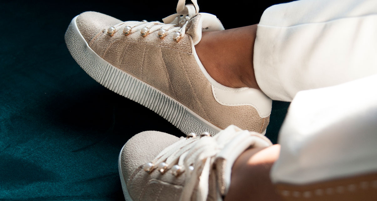 Style meets comfort with North Star sneakers. 👟✨ #BataShoes #BataMala... |  TikTok