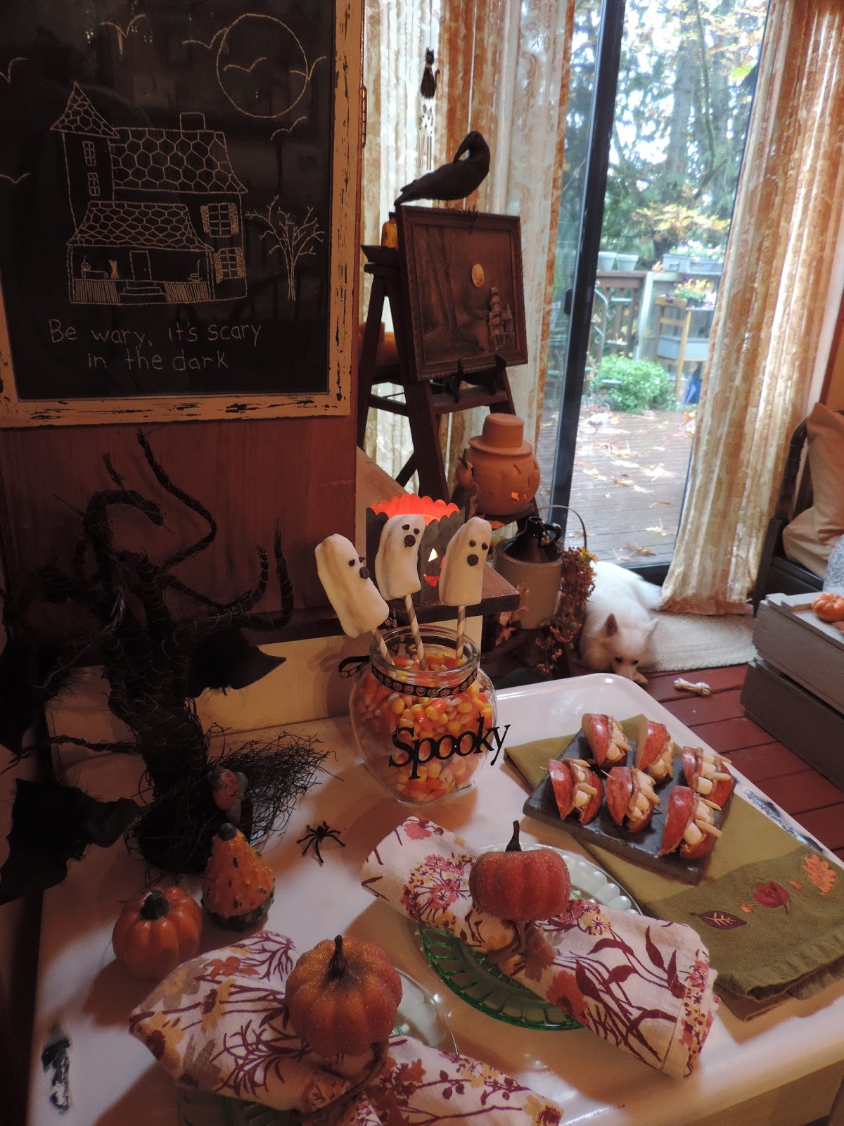 Beatrice Euphemie Halloween Scenes Five Spooky Ideas